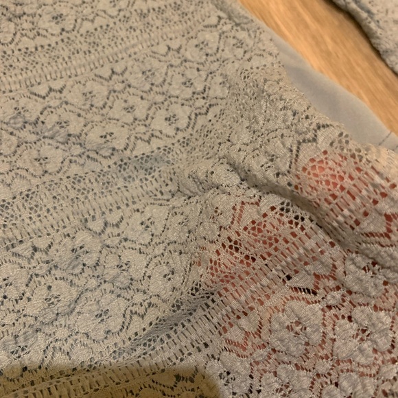 Cleo stretchy top with camisole - Picture 5 of 8